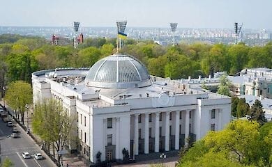 Верховная рада возвращается в привычный режим работы. Какие вопросы рассмотрят сегодня (обновляется)