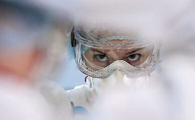 Что произойдет, если полностью вакцинировать всех взрослых в одном городе