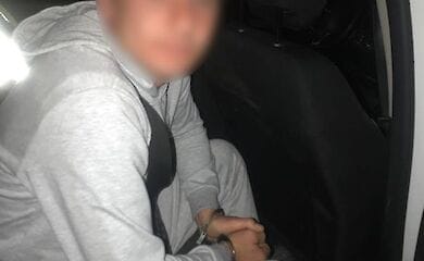 В центре Киева мужчина с ножом бросался на прохожих