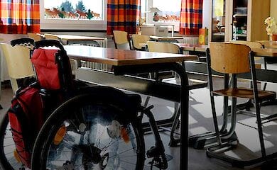 Інклюзивна вища освіта в Україні: формальність і реальність