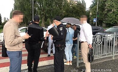 У Києві дорожній конфлікт між водіями закінчився пораненням