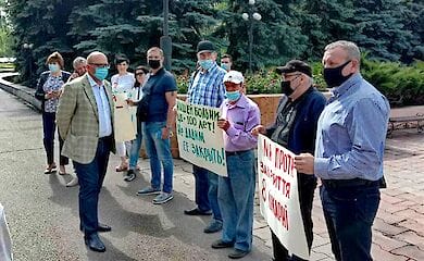 У Кривому Розі мешканці вимагають не закривати лікарню