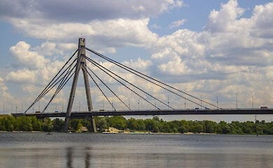 Один из столичных мостов - перекроют