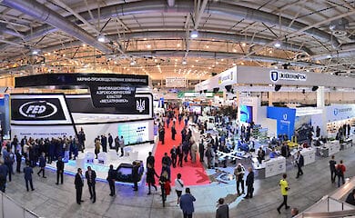 Представлений надшвидкий бойовий дрон з технологіями stealth і ройовими можливостями ACE ONE