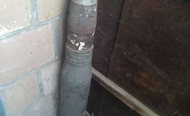 В Киеве на Левом берегу пенсионер принес домой боеприпасы