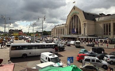 В Киеве реконструируют Вокзальную площадь