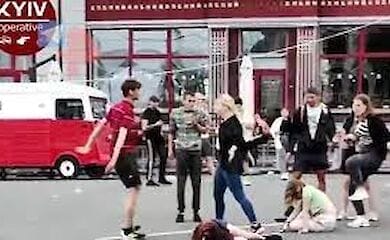 На столичной Контрактовой площади снова подрались подростки