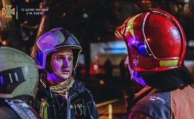 В Киеве на проспекте Соборности горела многоэтажка