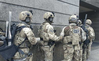 Киян попереджають про перевірку документів та обмеження руху