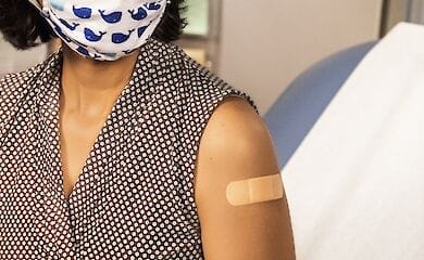 В Украине установили новый рекорд по вакцинации от коронавируса