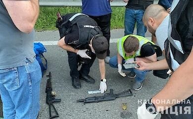 У Києві викрито канал постачання зброї