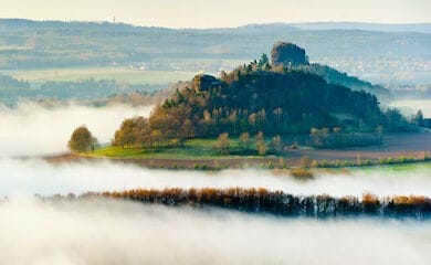 В Швейцарии предлагают купить самую маленькую гору
