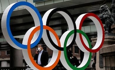 Режиссёра открытия Олимпийских игр уволили из-за скандала
