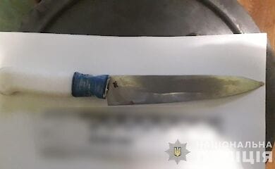 Під Києвом чоловік вдарив коханця співмешканки ножем в груди