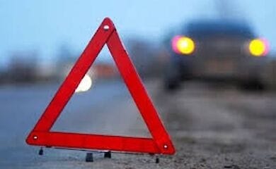 В Киеве на одном из перекрестков произошло ДТП, есть пострадавшие