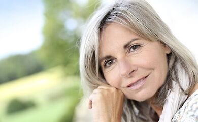 За яких умов жінки в Україні можуть вийти на пенсію в 50 років