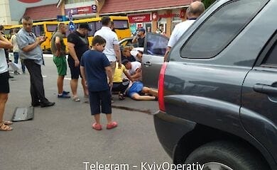 Под Киевом водитель убегал от полицейских и устроил масштабное ДТП