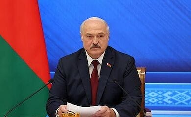 Лукашенко обвинил Украину в подготовке боевиков
