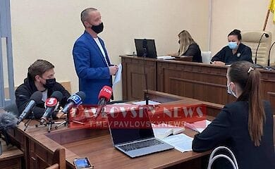 В Киеве судят молодых людей, которые побили журналиста