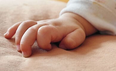Под Ровно подросток родила прямо возле своего дома