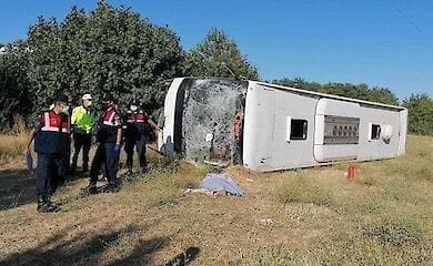 В Турции перевернулся автобус с украинскими туристами