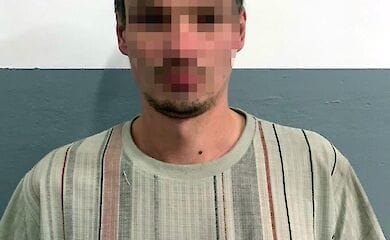 В Києві чоловік викрав з квартири кухонну техніку та дитячий самокат