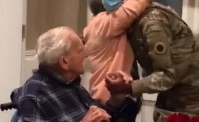 Милота дня: ветеран встретился с девочкой, которая написала ему письмо