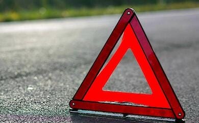 В Николаеве девочка-подросток попала под грузовик