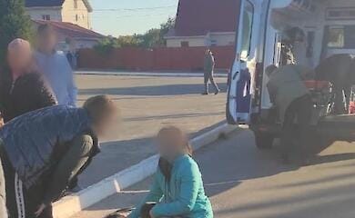 ДТП под Киевом: под колеса авто попали пенсионерка с внуком