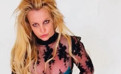 Бритни Спирс выложила несколько нюдсов