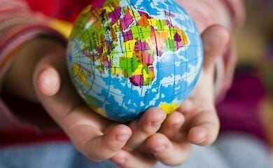 В Украине могут ввести новые правила для выезда детей за границу