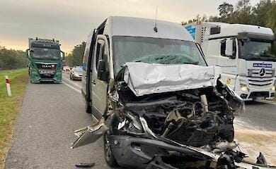 В Польше автобус с украинцами попал в ДТП: есть пострадавшие