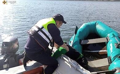 Вирішив скупатись та почав тонути: на допомогу встигли рятувальники