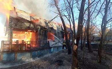 В Киеве горела плавающая баня