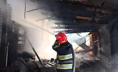 В Киеве во время пожара погиб мужчина