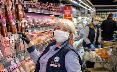 Популярная в Украине сеть супермаркетов рассказала о вакцинации сотрудников
