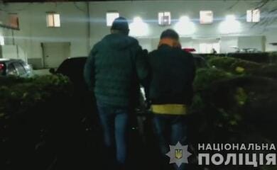 Переховувався 5 діб, кинув автомобіль, міняв мобільних операторів: в Одесі затримали вбивцю