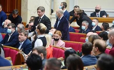 Зеленський ініціює позачергове засідання Ради