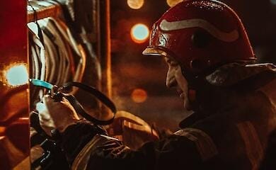 В Киеве при пожаре погибла женщина