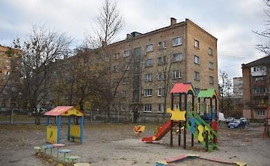 Жители столичного общежития попали в заложники