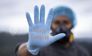 В Греции за отказ от вакцинации против Covid-19 будут штрафовать