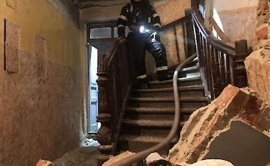 Во Львове в жилом доме взорвался газ (видео, фото)