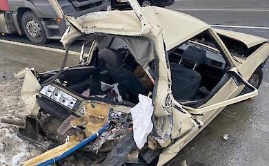 На Львівщині автобус зіткнувся з легковиком, постраждали діти