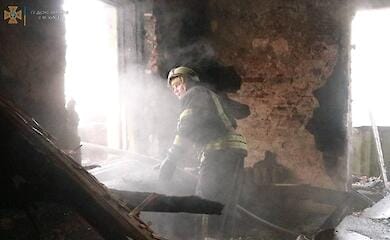 Пожежа в Києві: рятувальники евакуювали мешканців