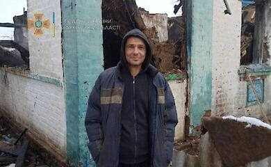 У Харківській області під час пожежі врятували трьох дітей