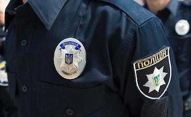 Бабуся без верхнього одягу блукала вночі
