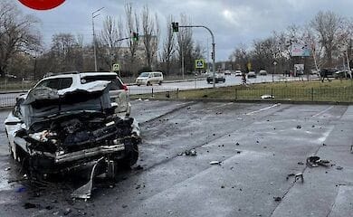 В Киеве произошла масштабная авария на улице Раисы Окипной