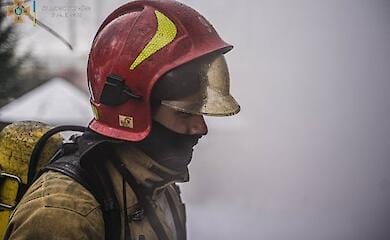 В Киеве на Левом берегу произошел пожар: есть погибшие