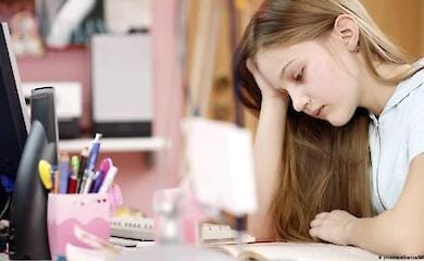 В Україні каратимуть за продаж курсових та дипломів