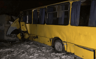 В Ірпені поїзд протаранив маршрутку